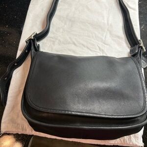 Vintage Coach Patricia Black Leather Convertible Saddlebag 9951 VG Condition